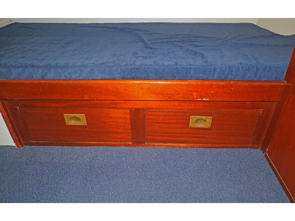 Cabine arri&egrave;re, H&eacute;bergements